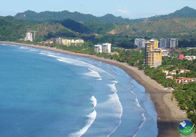 Playa Jacó para clases de surf
